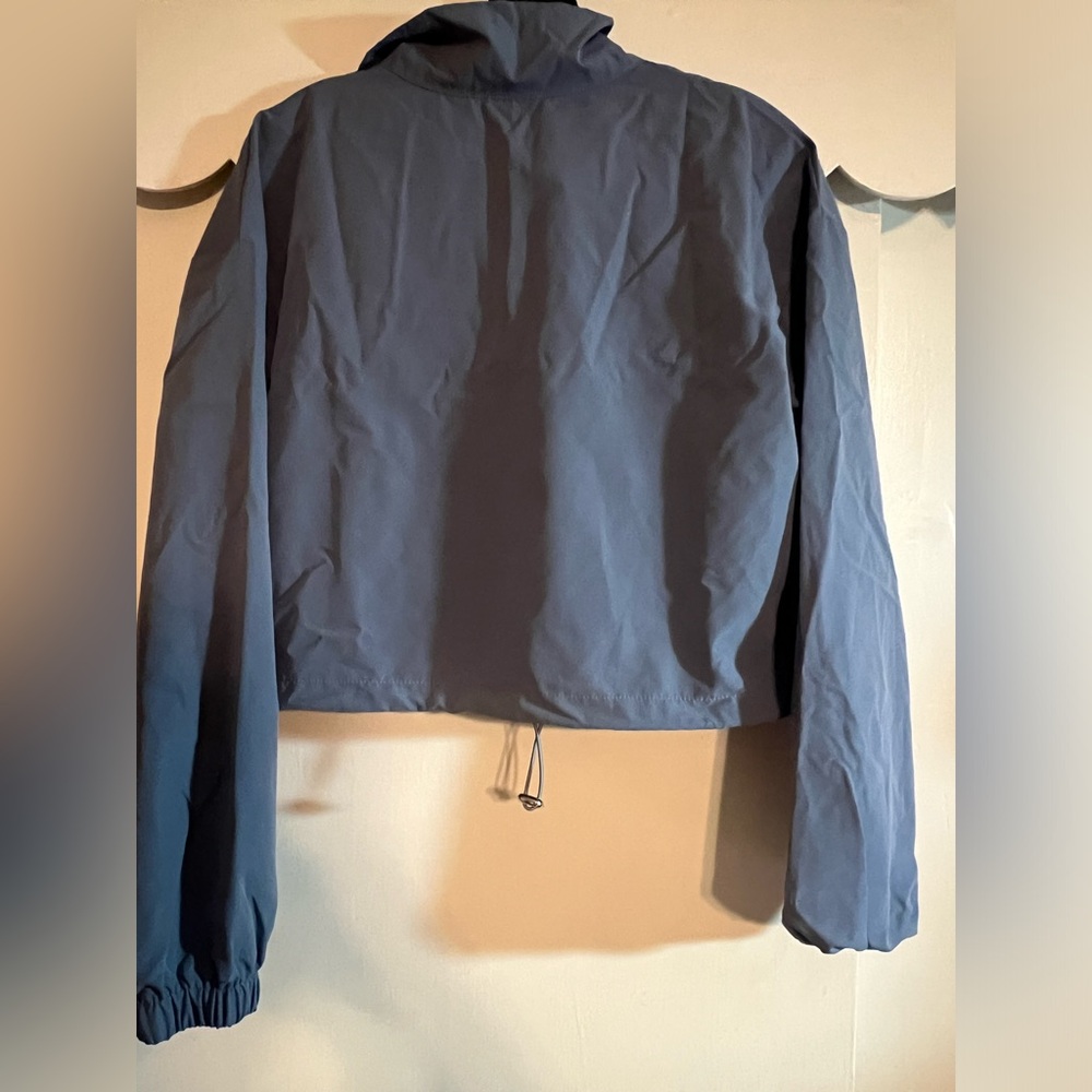 Like New Funnel Neck Windbreaker - Picture 2 of 4